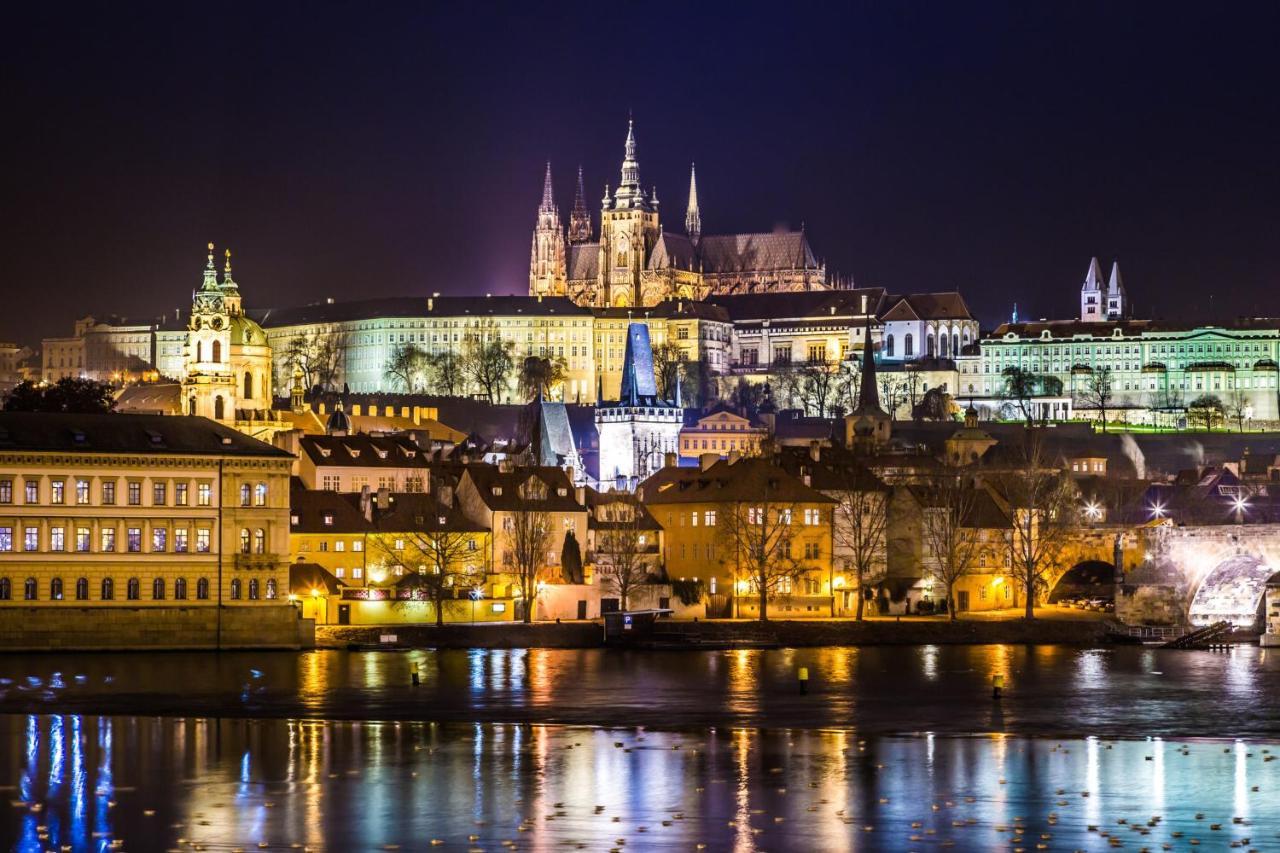 Апартаменты Alcatrazpraha Экстерьер фото